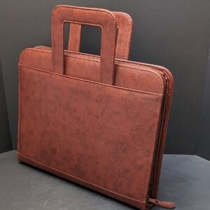 Executive Office Solutions Brown Office Organizer /Binder/Portfolio.